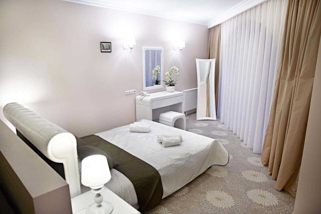 Hotel Rozdroze Nieborów 외부 사진